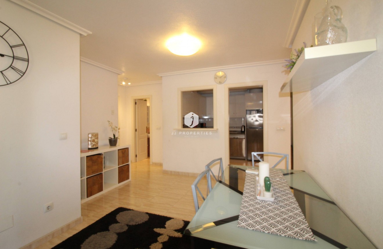 Tweedehands - Appartement / flat -
Torrevieja - Centro