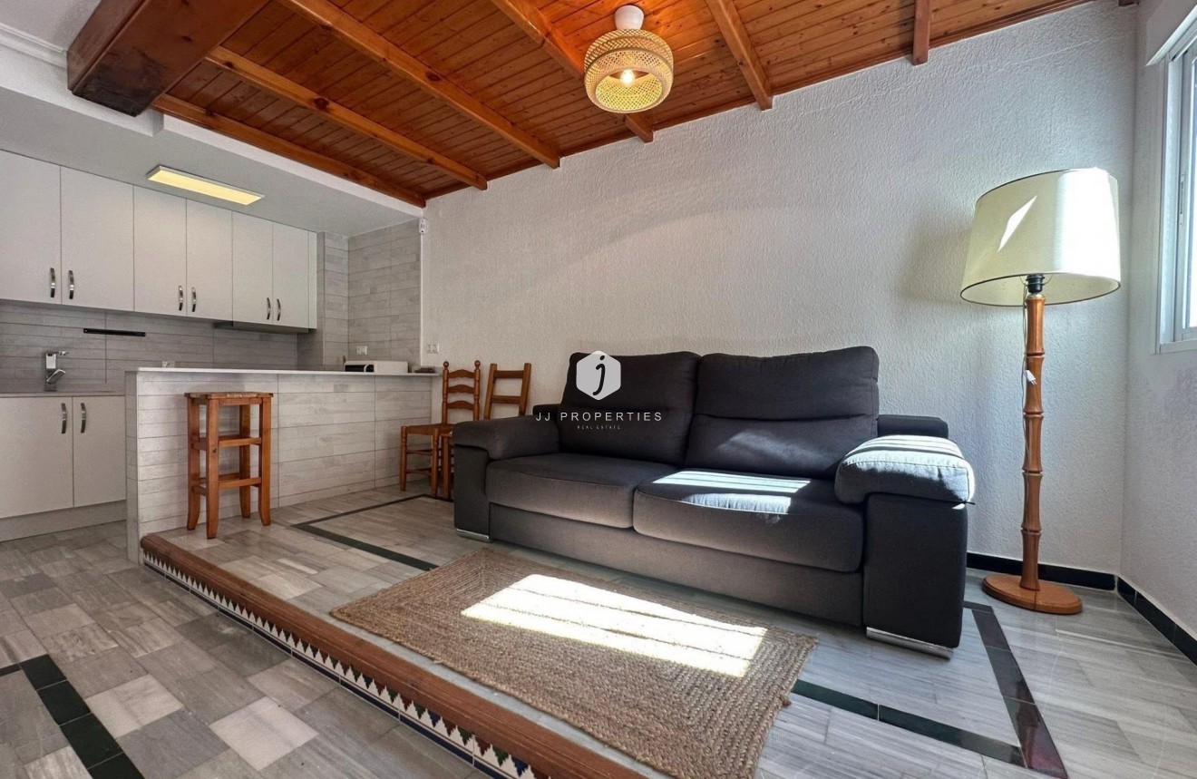 Tweedehands - Chalet -
Torrevieja - Cabo cervera