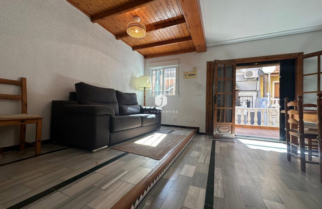 Tweedehands - Chalet -
Torrevieja - Cabo cervera