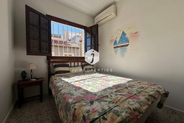 Tweedehands - Chalet -
Torrevieja - Cabo cervera