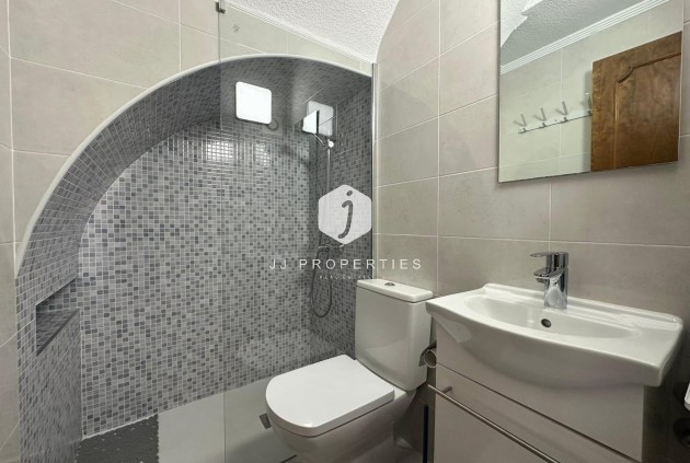 Tweedehands - Chalet -
Torrevieja - Cabo cervera
