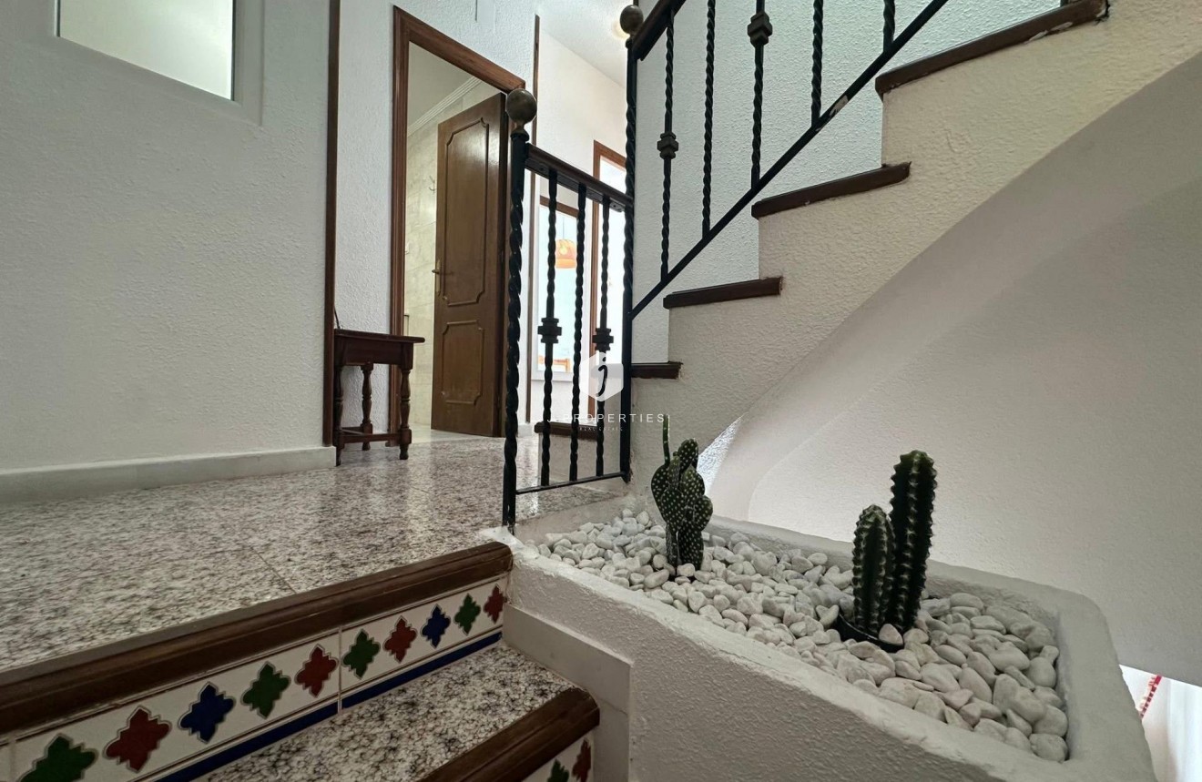 Tweedehands - Chalet -
Torrevieja - Cabo cervera