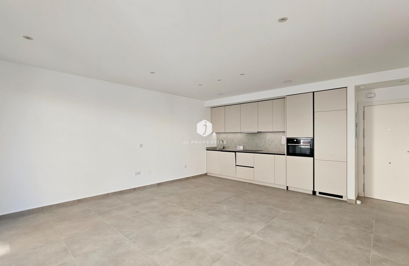 Aus zweiter Hand - Wohnung -
Torrevieja - Paseo maritimo