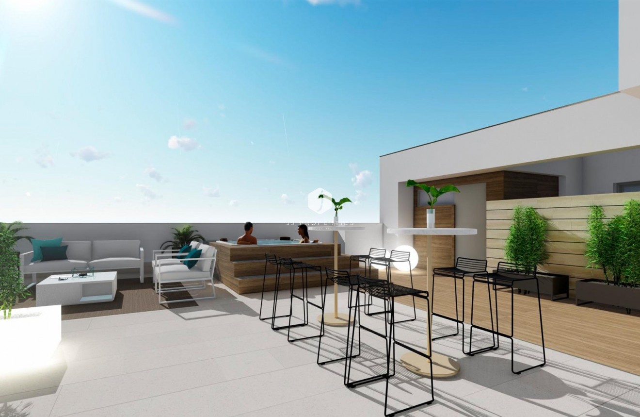Segunda mano - Apartamento / piso -
Torrevieja - Paseo maritimo