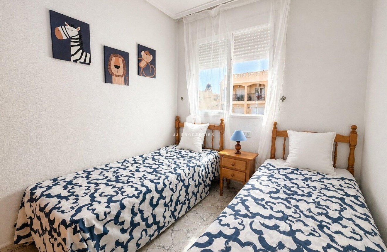 Resale - Apartment / flat -
Torrevieja - Habaneras