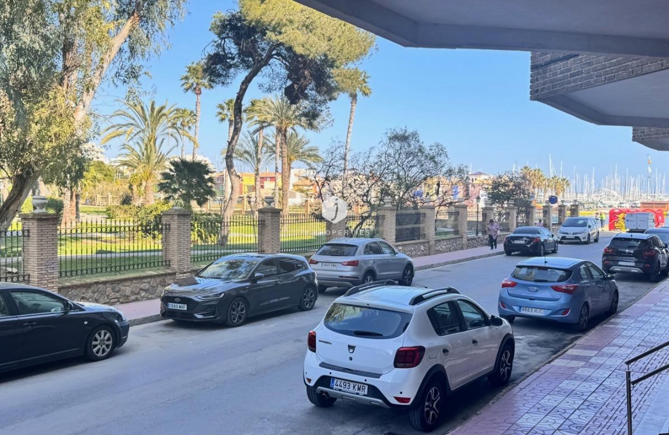 Segunda mano - Apartamento / piso -
Torrevieja - Acequion