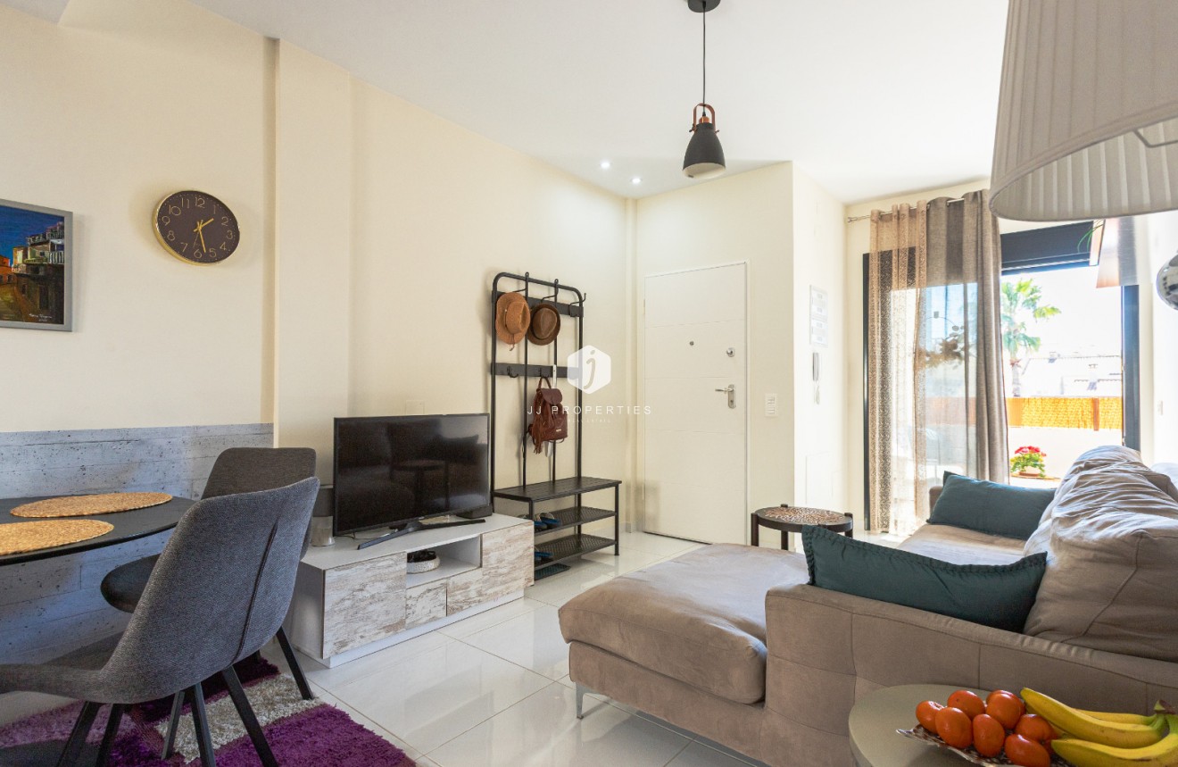 Segunda mano - Bungalow -
Los Altos - Costa Blanca