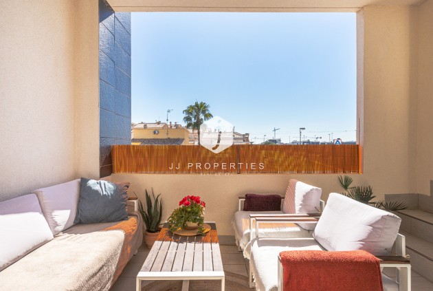 Segunda mano - Bungalow -
Los Altos - Costa Blanca