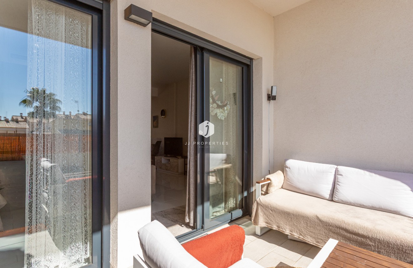 Segunda mano - Bungalow -
Los Altos - Costa Blanca