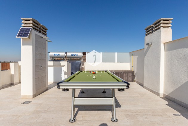 Segunda mano - Bungalow -
Los Altos - Costa Blanca
