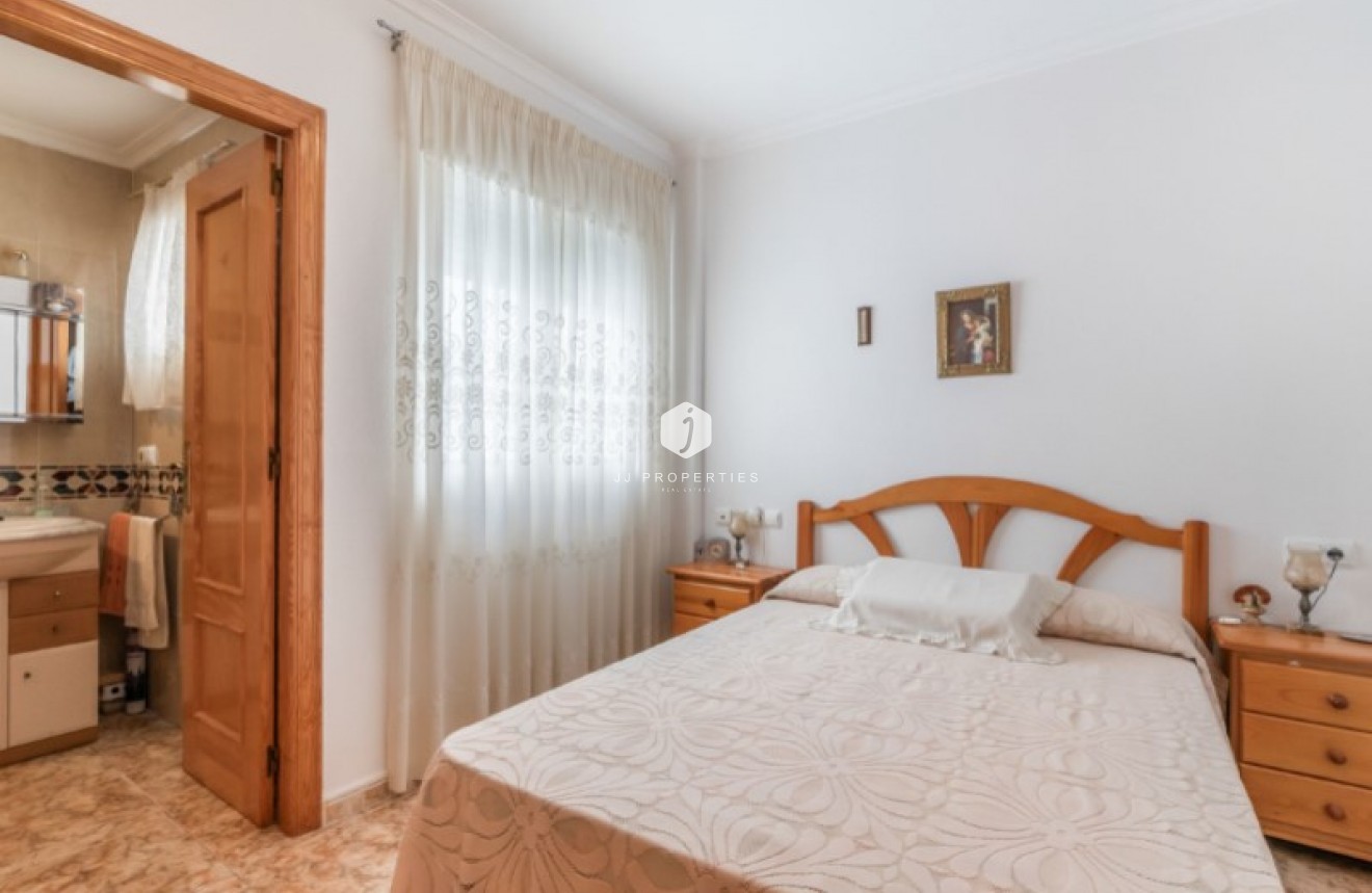 Tweedehands - Penthouse -
Torrevieja - Costa Blanca