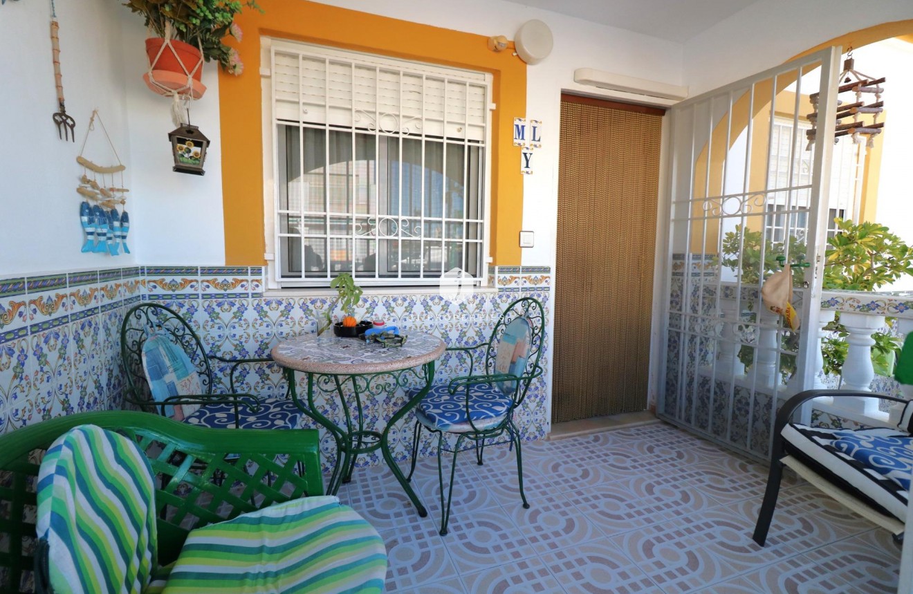 Tweedehands - Bungalow -
Torrevieja - El Limonar