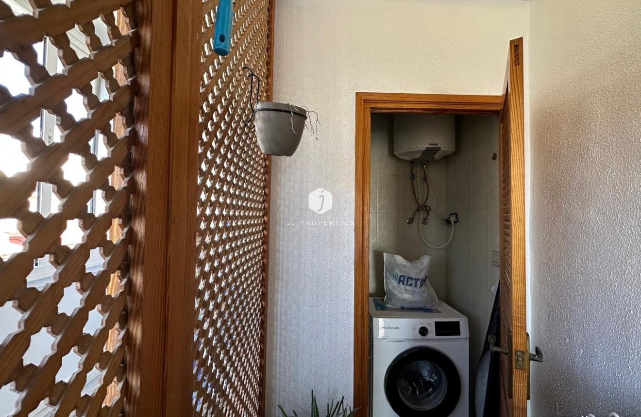 Tweedehands - Appartement / flat -
Torrevieja - Centro