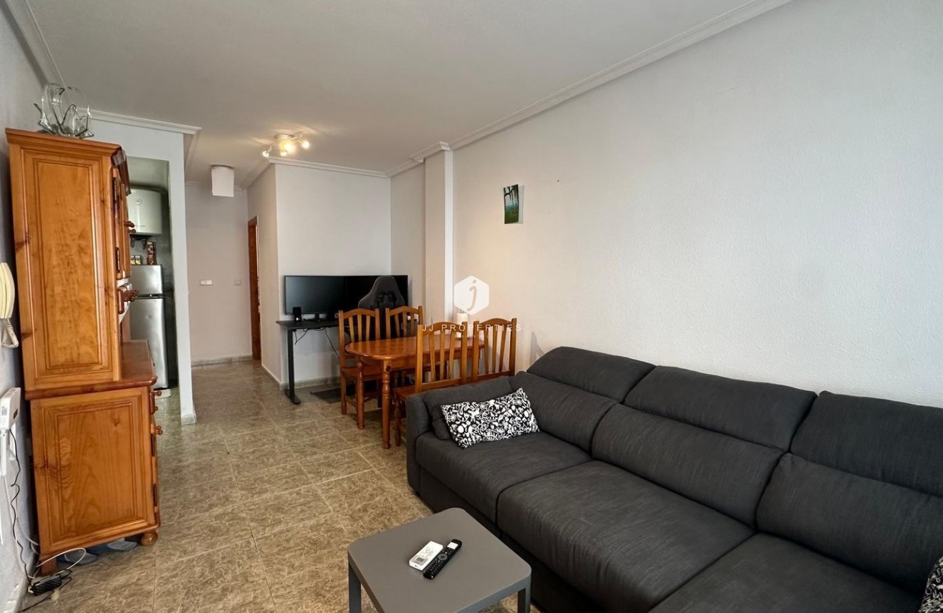 Tweedehands - Appartement / flat -
Torrevieja - Estacion de autobuses