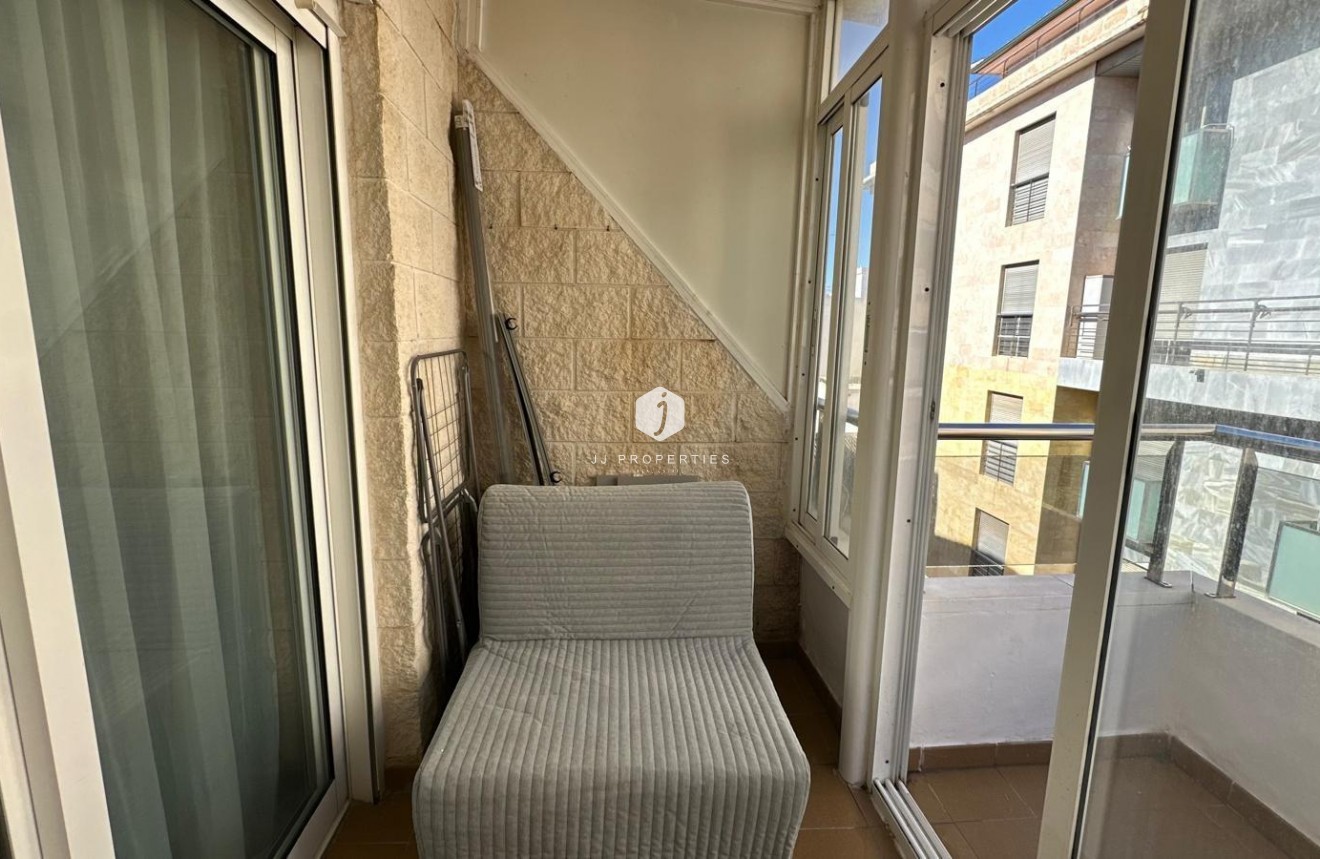 Segunda mano - Apartamento / piso -
Torrevieja - Estacion de autobuses