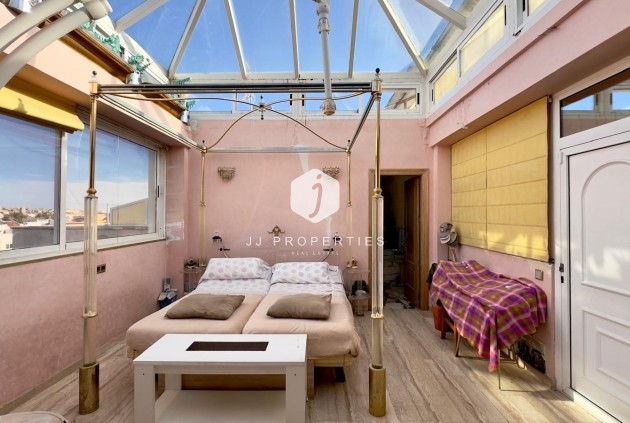 Z drugiej ręki - Daszek -
Torrevieja - Centro