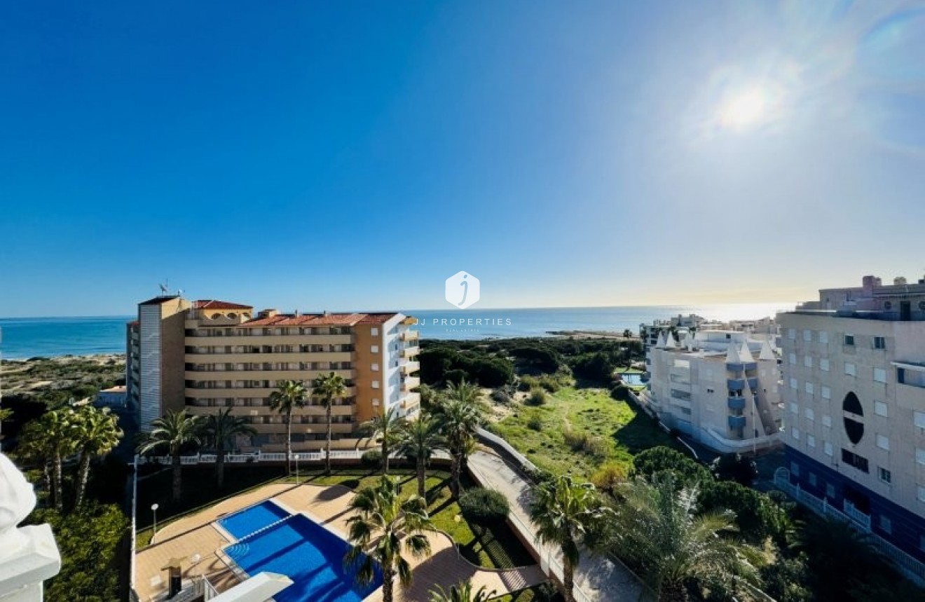 Segunda mano - Ático -
La Mata - Costa Blanca