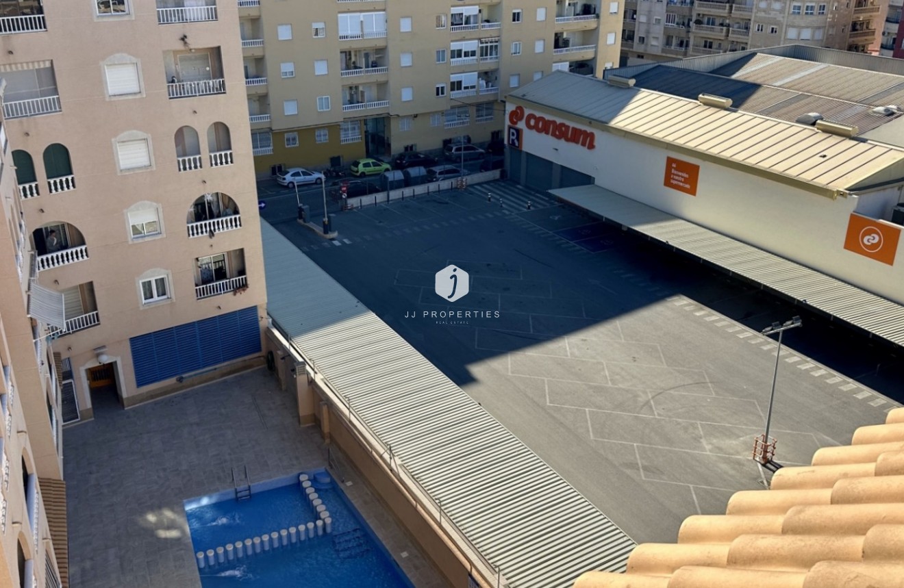 D'occasion - Appartement -
Torrevieja - Costa Blanca
