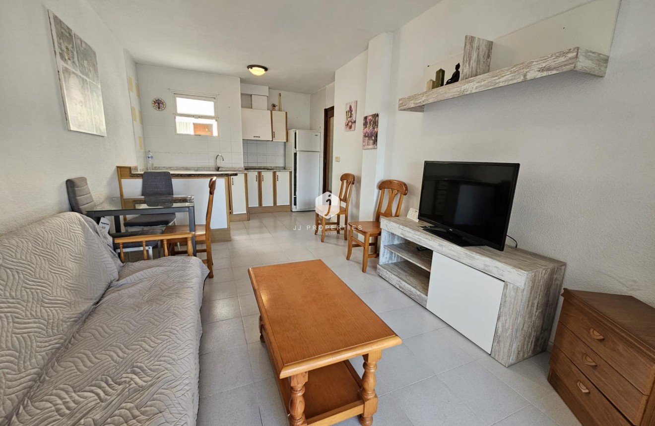 Tweedehands - Appartement / flat -
Torrevieja - Centro