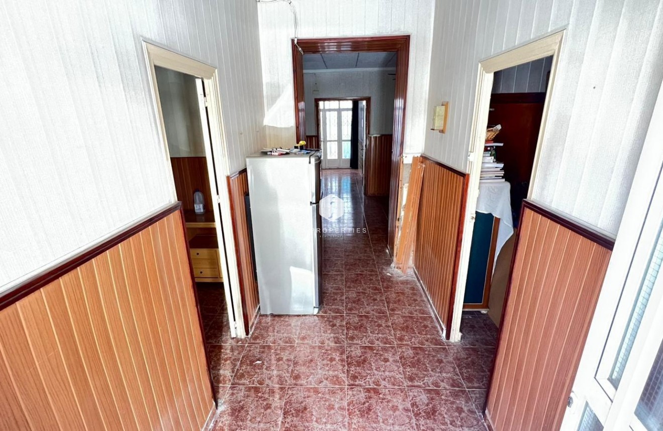 Segunda mano - Apartamento / piso -
Torrevieja