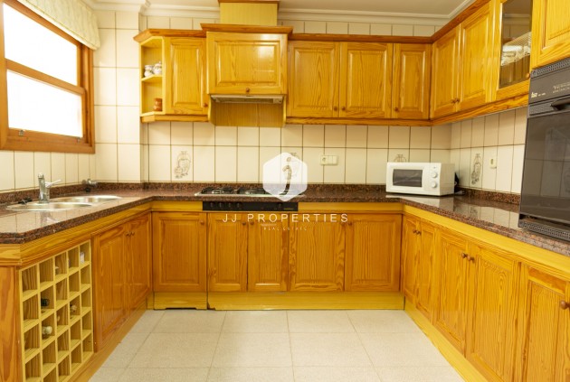 Resale - Penthouse -
Torrevieja - Playa del Cura