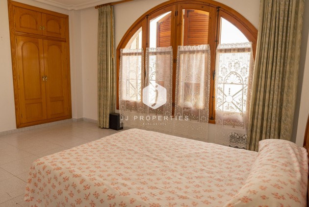 Resale - Penthouse -
Torrevieja - Playa del Cura