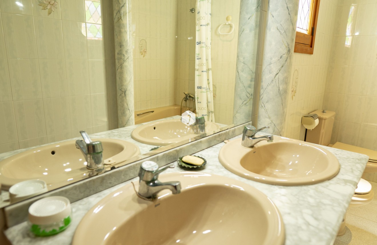 Resale - Penthouse -
Torrevieja - Playa del Cura