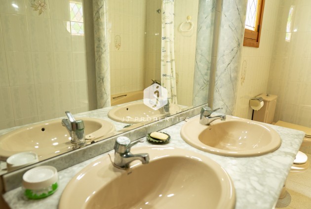Resale - Penthouse -
Torrevieja - Playa del Cura