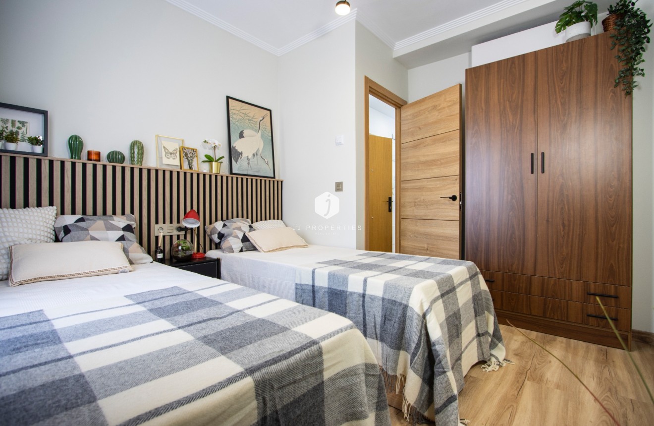 Segunda mano - Apartamento / piso -
Torrevieja - Costa Blanca
