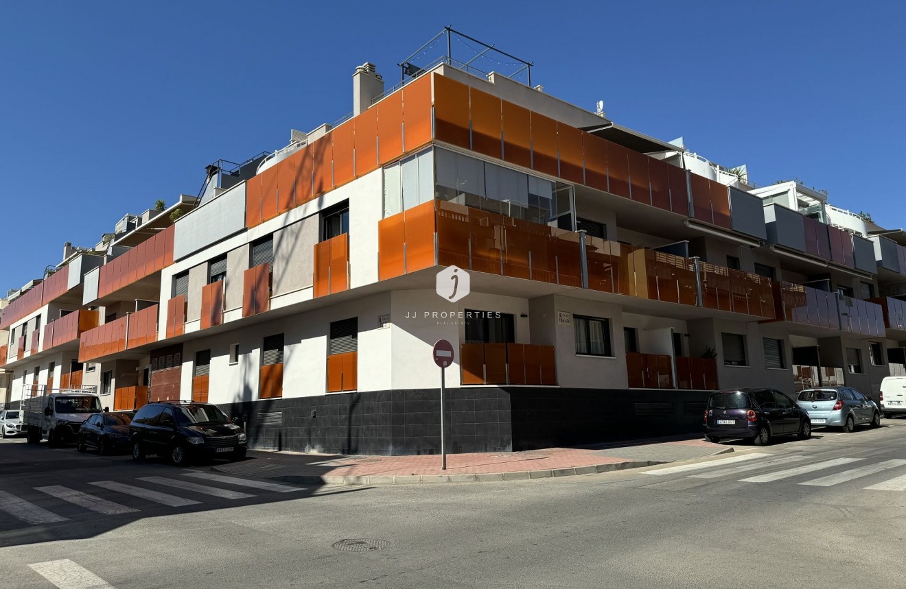 D'occasion - Appartement -
Torrevieja - Costa Blanca