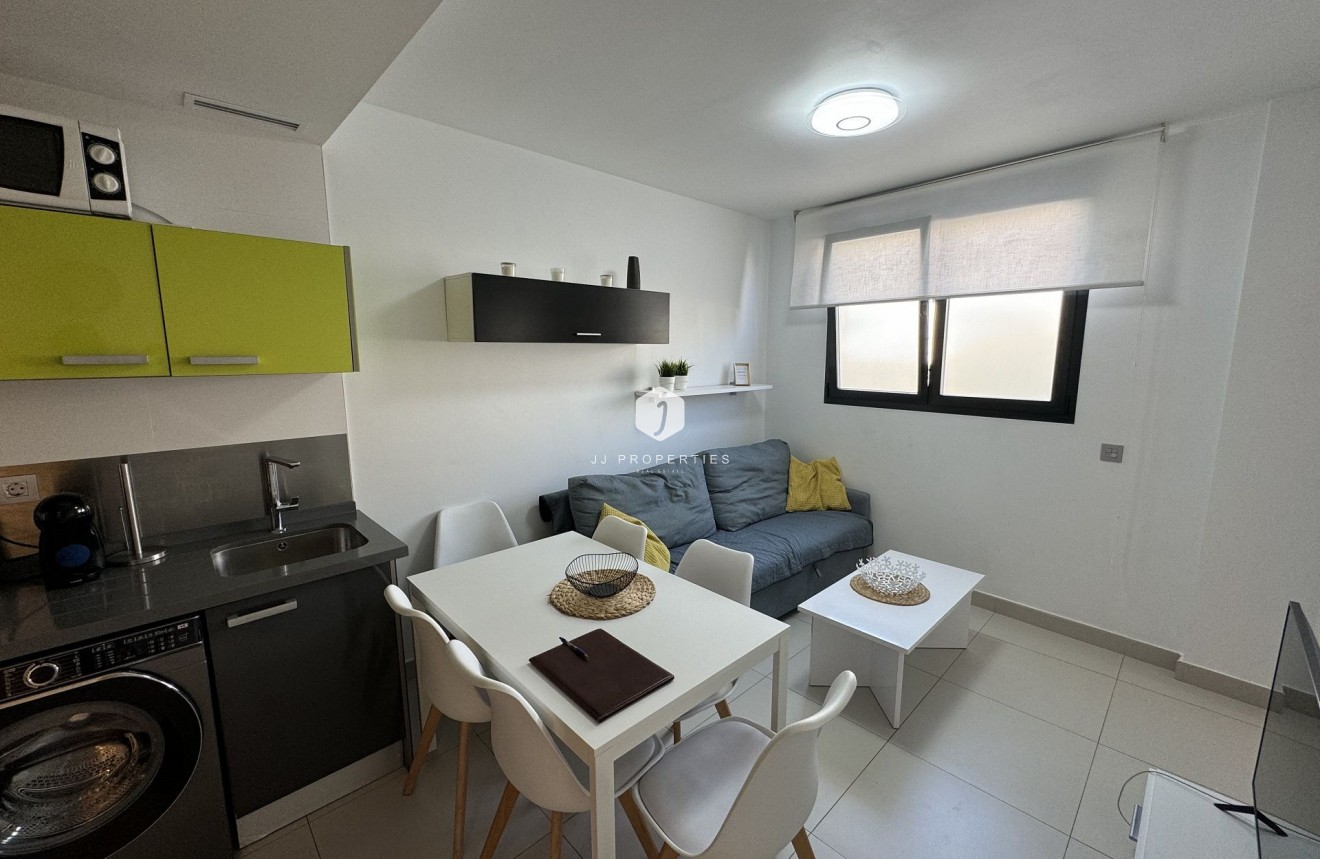 D'occasion - Appartement -
Torrevieja - Costa Blanca
