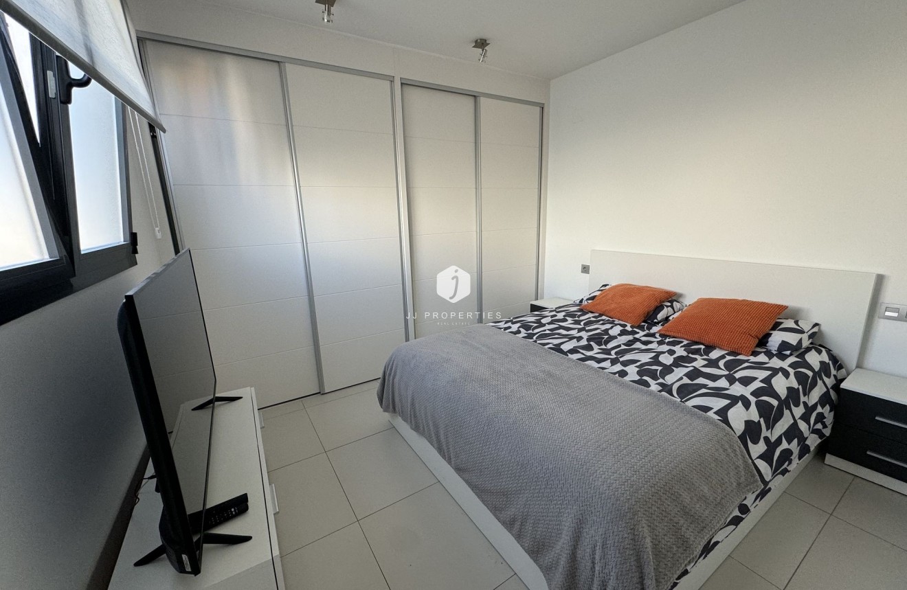 D'occasion - Appartement -
Torrevieja - Costa Blanca