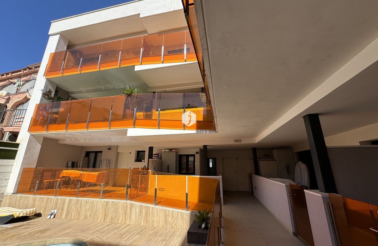 D'occasion - Appartement -
Torrevieja - Costa Blanca