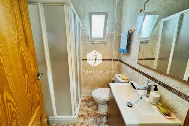 Resale - Apartment / flat -
La Mata - Costa Blanca