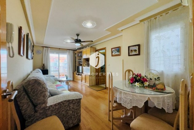 Resale - Apartment / flat -
La Mata - Costa Blanca