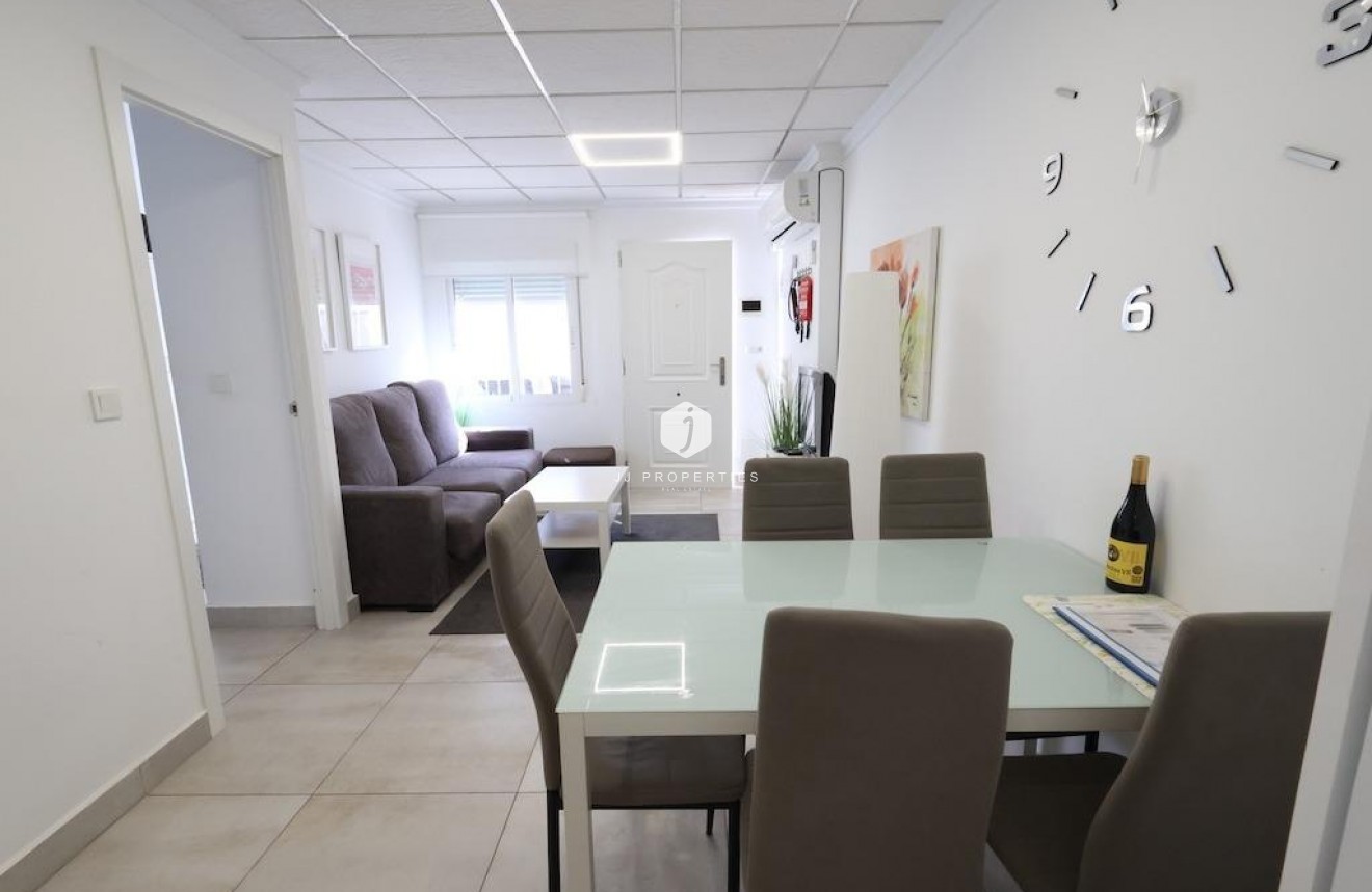 Tweedehands - Bungalow -
Torrevieja - Costa Blanca