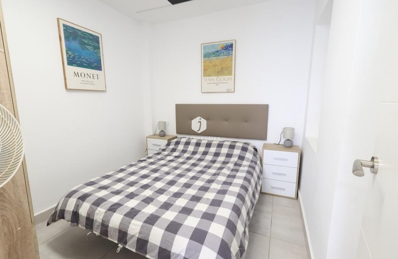 Tweedehands - Bungalow -
Torrevieja - Costa Blanca