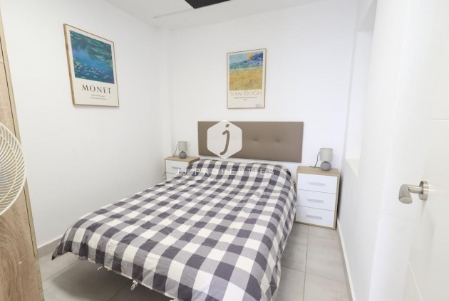 Tweedehands - Bungalow -
Torrevieja - Costa Blanca