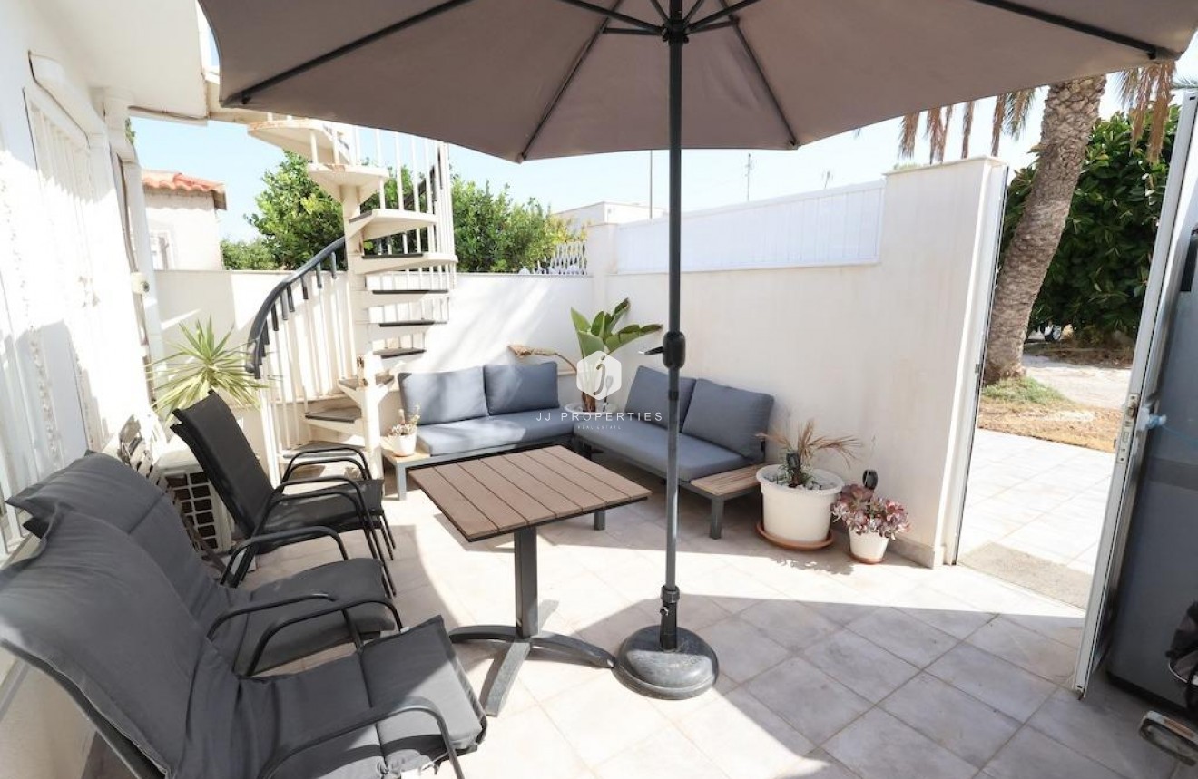 Tweedehands - Bungalow -
Torrevieja - Costa Blanca