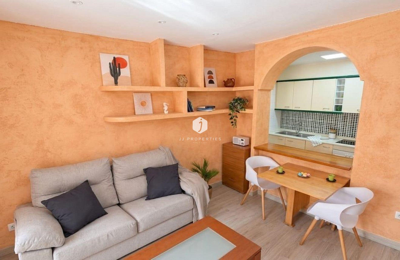 D'occasion - Appartement -
Torrevieja - Playa de los Locos
