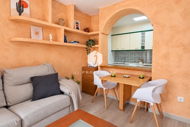 D'occasion - Appartement -
Torrevieja - Playa de los Locos