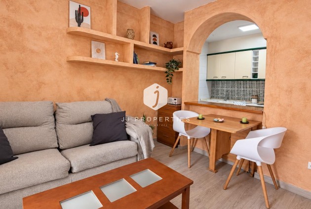 D'occasion - Appartement -
Torrevieja - Playa de los Locos