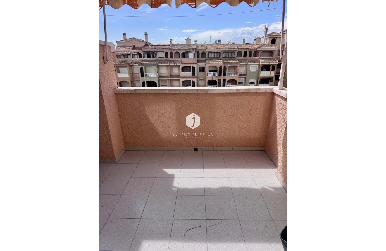 Tweedehands - Appartement / flat -
Torrevieja - PARQUE DE LAS NACIONES