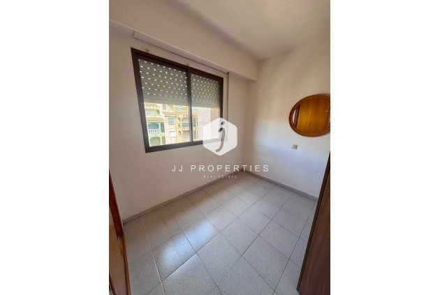 Tweedehands - Appartement / flat -
Torrevieja - PARQUE DE LAS NACIONES
