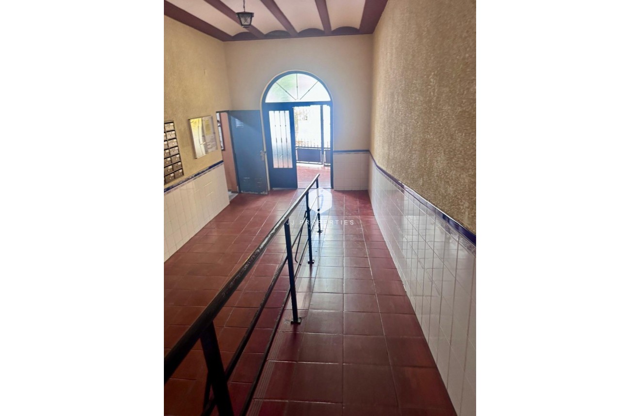Tweedehands - Appartement / flat -
Torrevieja - PARQUE DE LAS NACIONES