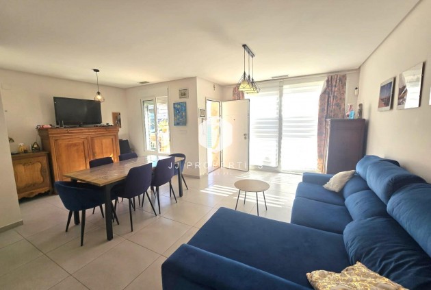 Z drugiej ręki - Dupleks -
Torrevieja - Sector 25