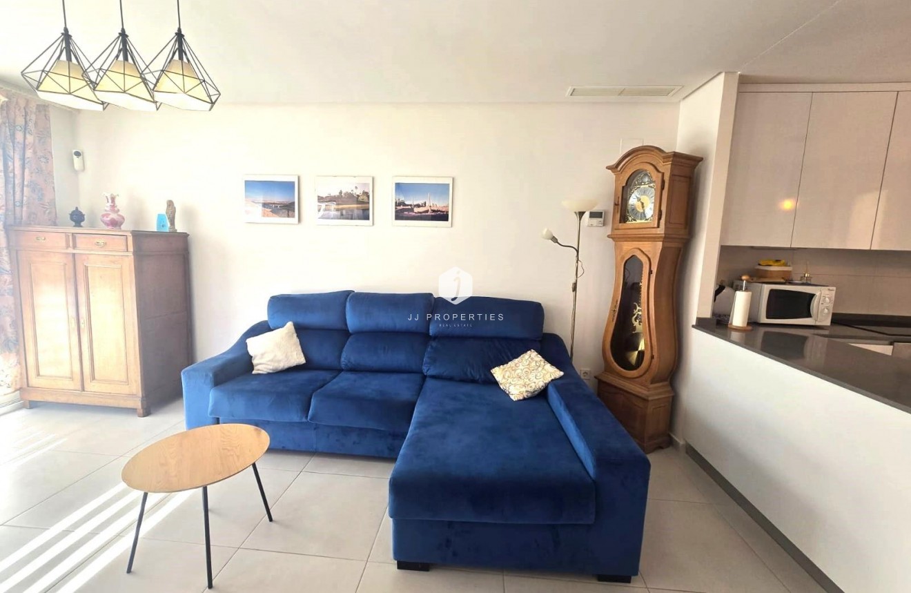 Z drugiej ręki - Dupleks -
Torrevieja - Sector 25