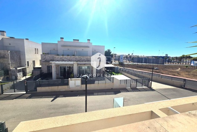Z drugiej ręki - Dupleks -
Torrevieja - Sector 25