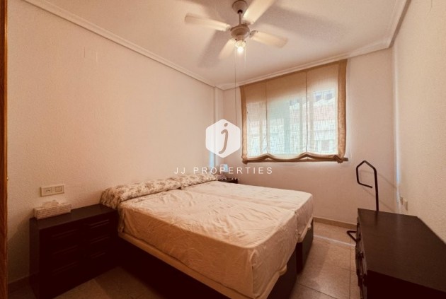 Aus zweiter Hand - Wohnung -
La Mata - Costa Blanca