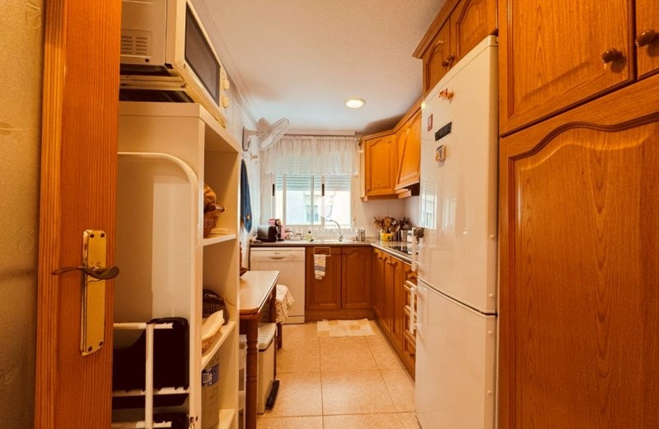 Aus zweiter Hand - Wohnung -
La Mata - Costa Blanca